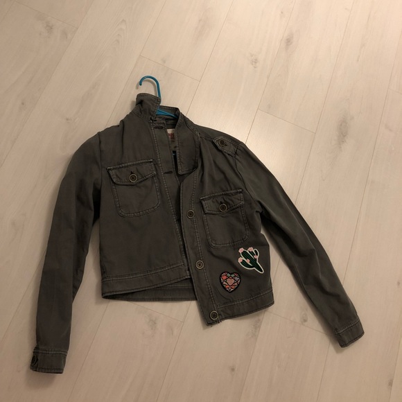 grey jean jacket - Picture 1 of 2